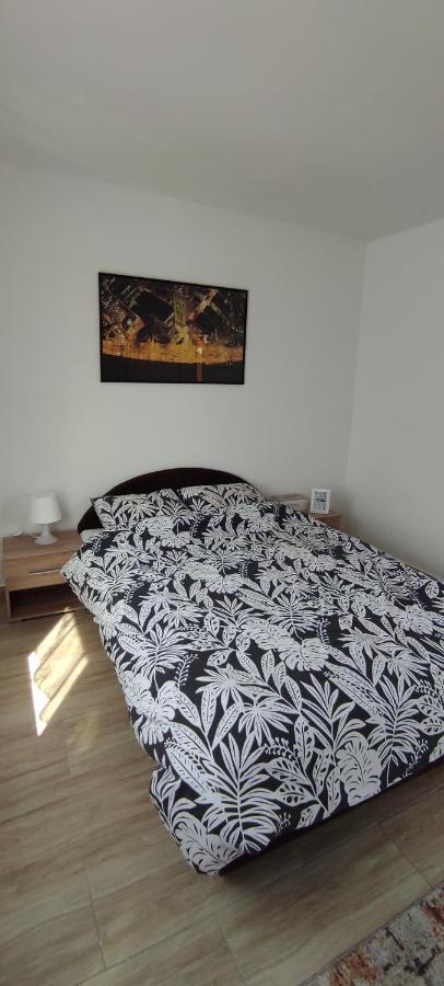 Vikend House Villa Ljig ภายนอก รูปภาพ